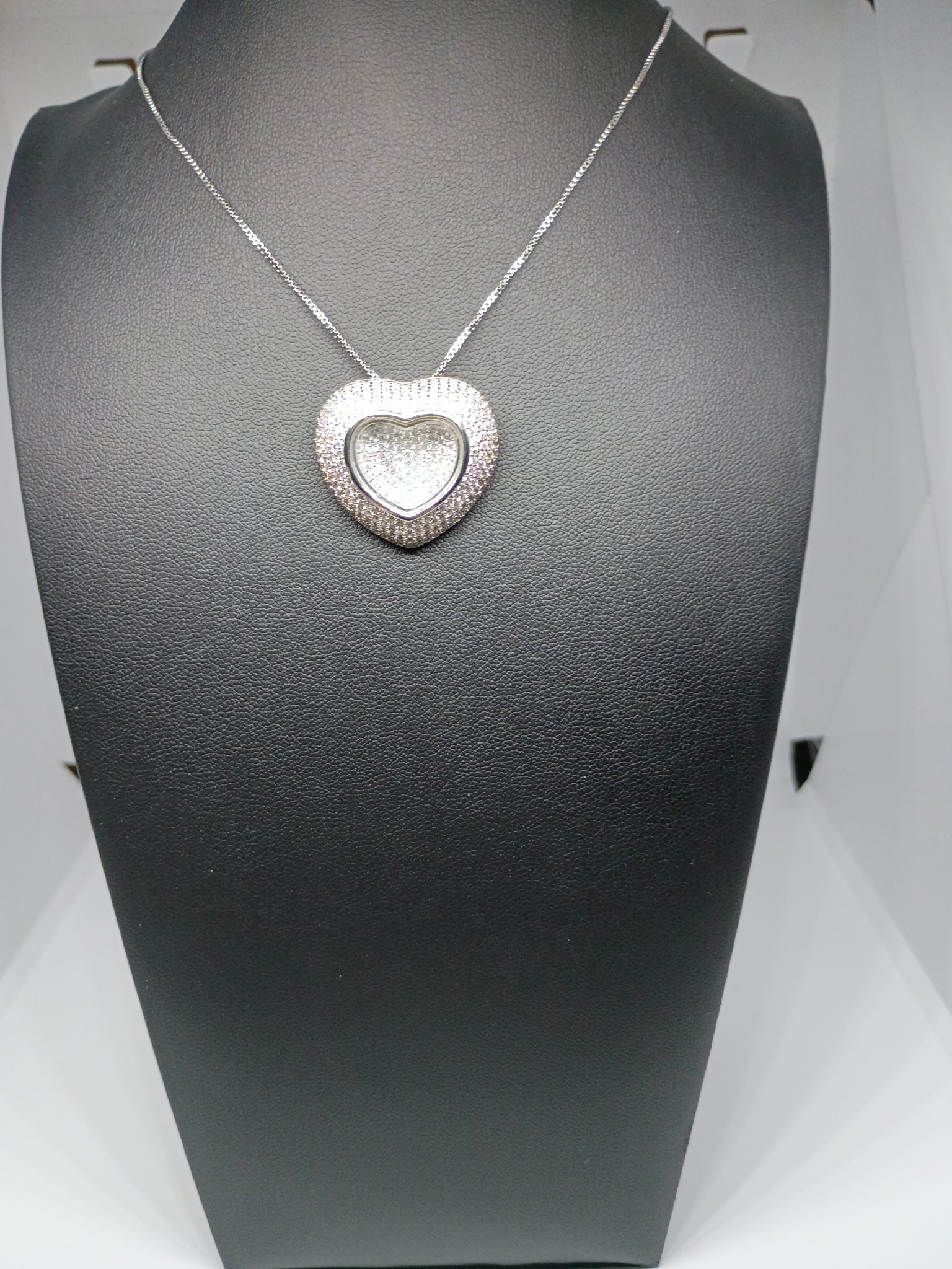 Heart Of Jewels