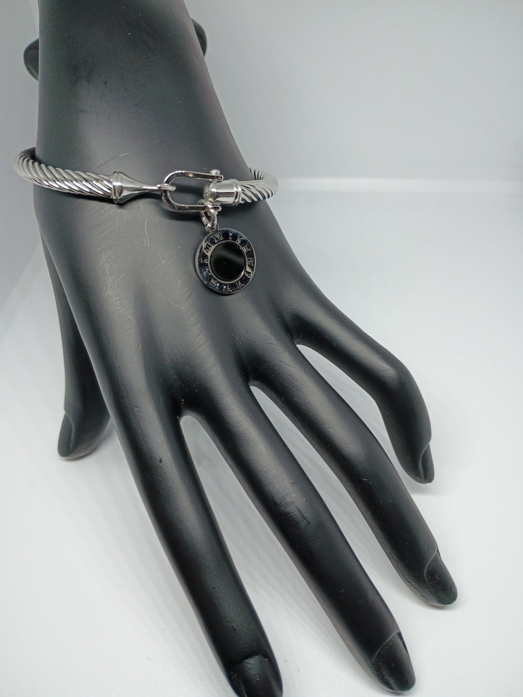 Luxe Cable Bracelet with Roman Numeral Charm